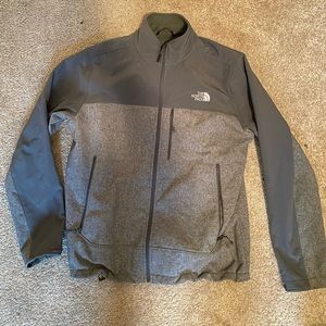 Men’s North Face jacket